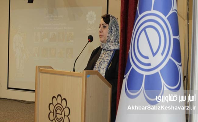 خانم-دکتر-عباسی-رئیس-بنیاد-آریانا-از-برگزار-کنندگان-همایش