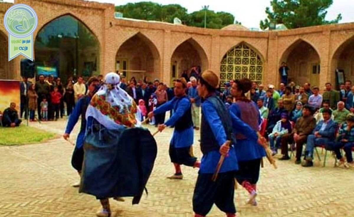 جشن‌ها و مراسم آیینی را پاس بداریم
