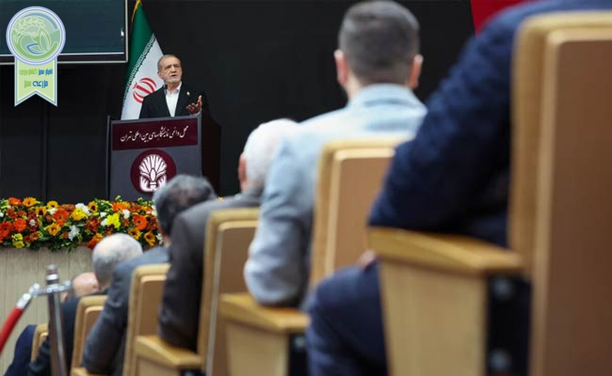 رئیس جمهور خواستار تسهیل تجارت با اورآسیا شد

