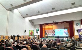 گردهمایی کشاورزان حامی پزشکیان در حال برگزاری است+ تصاویر

