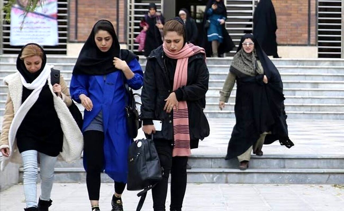 ضد و نقیض‌های قانون عفاف و حجاب


