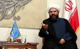 نماینده مجلس: تحصن‌کنندگان قانون حجاب پول دریافت می‌کنند

