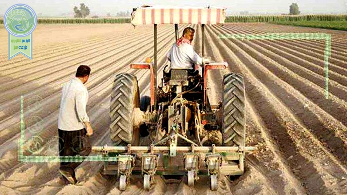 قاچاق عامل عقب ماندگی مکانیزاسیون کشاورزی کشور