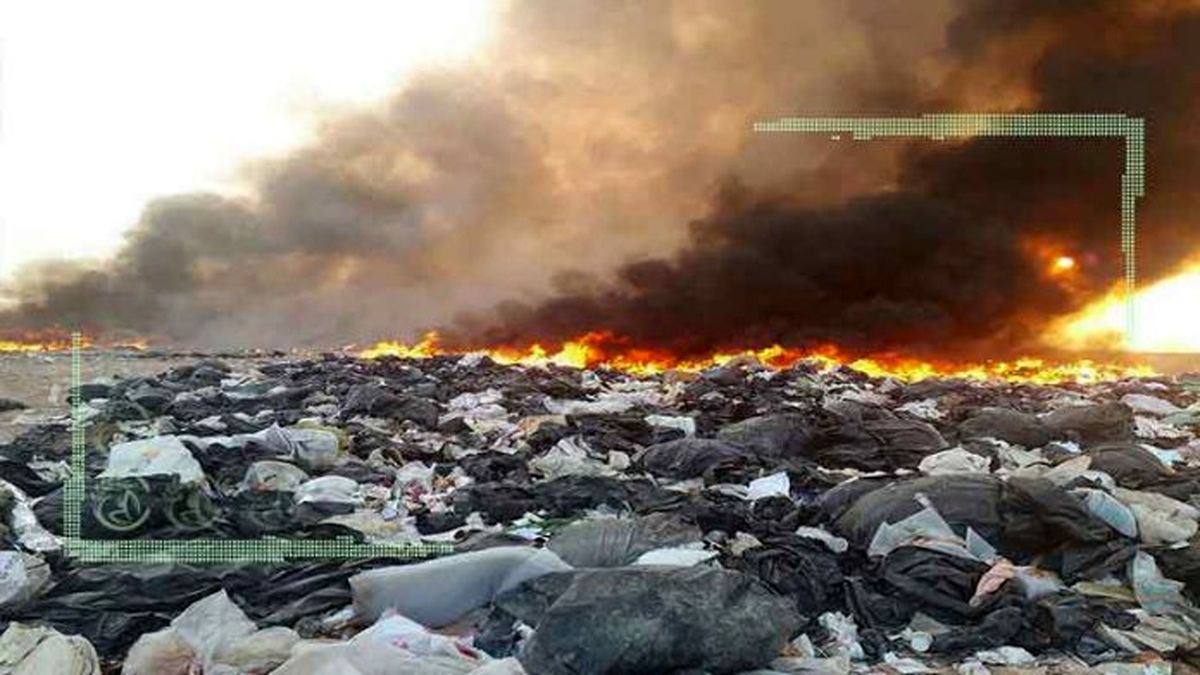 آتش زدن زباله‌های عفونی بیخ گوش مردم خوزستان