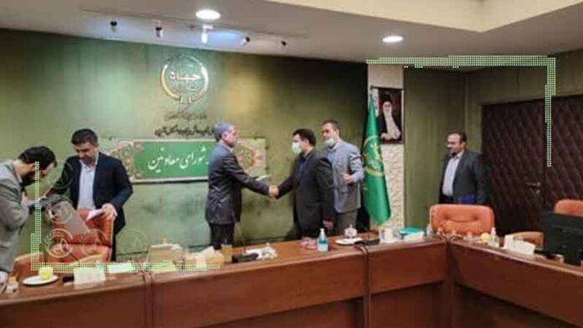 ساداتی‌نژاد عملکرد رضازاده را ستود
