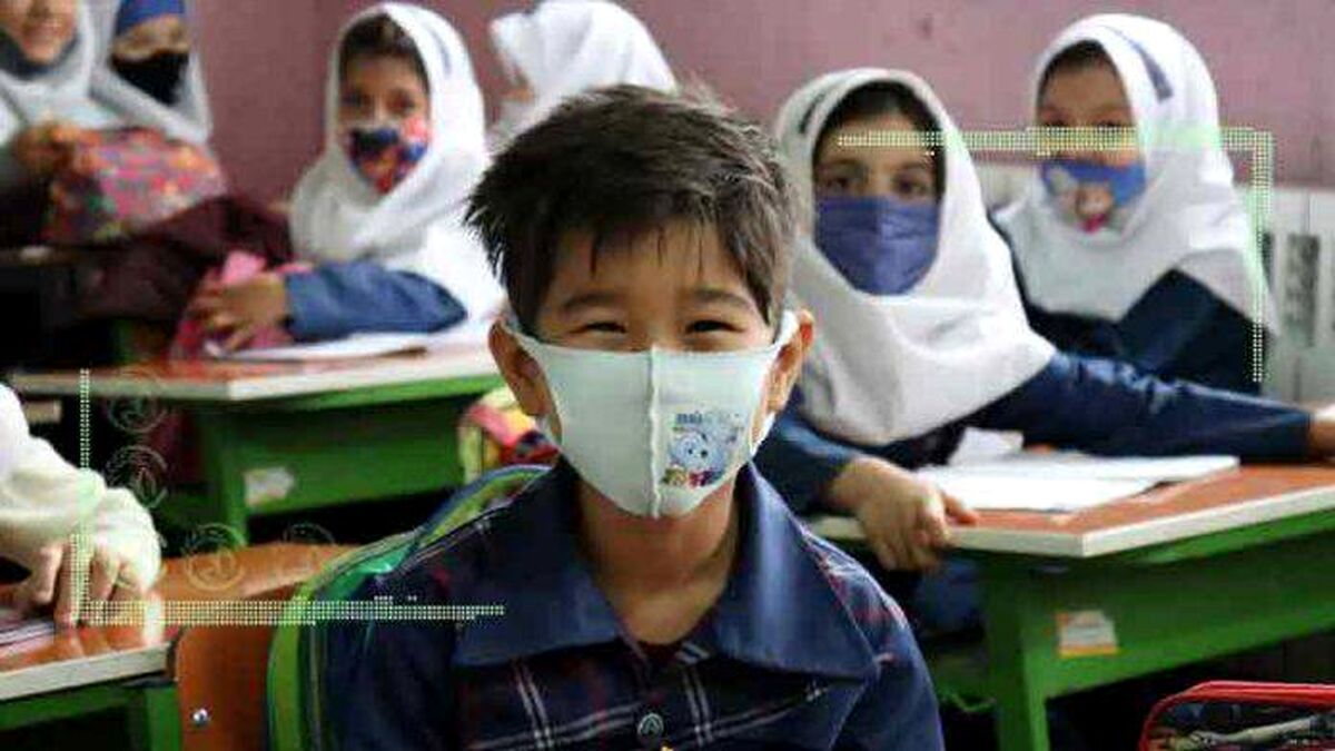 کودکان مهاجر پشت درهای مدرسه می‌مانند؟