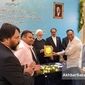 لوح تقدیر به فروشندگان ۶۰ هزار تن برنج تقلبی و مسکوت ماندن کیفرخواست‌های بندرعباس؟
