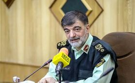 رادان: دشمن به‌دنبال گرفتن چادر از بانوان است
