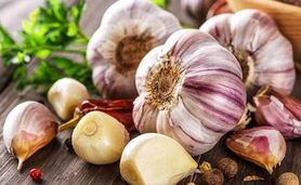آشنایی با مواد مؤثره و خواص گیاه دارویی سیر
