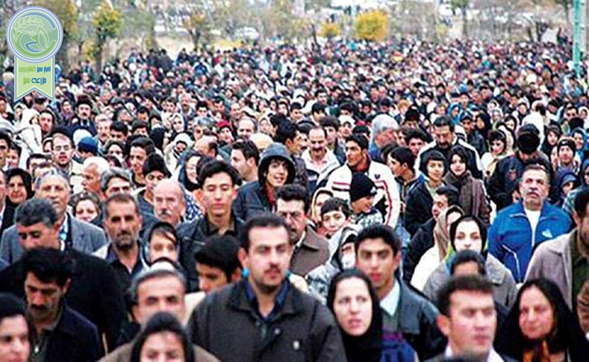 نابودی طبقه متوسط با ایران چه می‌کند؟

