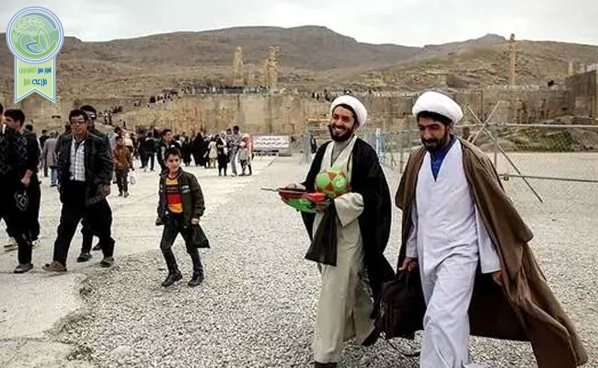 ساخت نمازخانه و وضوخانه در تخت جمشید

