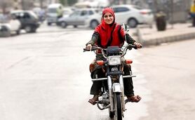 موتورسواری زنان؛ از اختلاف نظر‌ها تا اصلاح قوانین!

