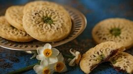 شیرینی خرمایی خوشمزه و مقوی ویژه ماه رمضان+ جزئیات