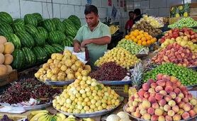 چرا میوه‌های تابستانه اینقدر گران هستند؟

