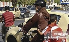 موتورسواری زنان؛ ضرورت شهری با جواز شرعی/ چرا قانون‌گذار هنوز کوتاه نمی‌آید؟