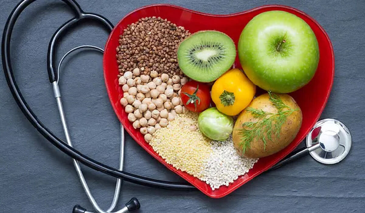 پیشگیری از گرفتگی عروق با انتخاب غذاهای مفید برای سلامت قلب