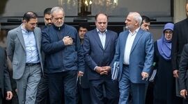 پایان مدارا با مدیریت لرزان؛ ضرب‌الاجل ۸۷ نماینده برای برکناری وزیر