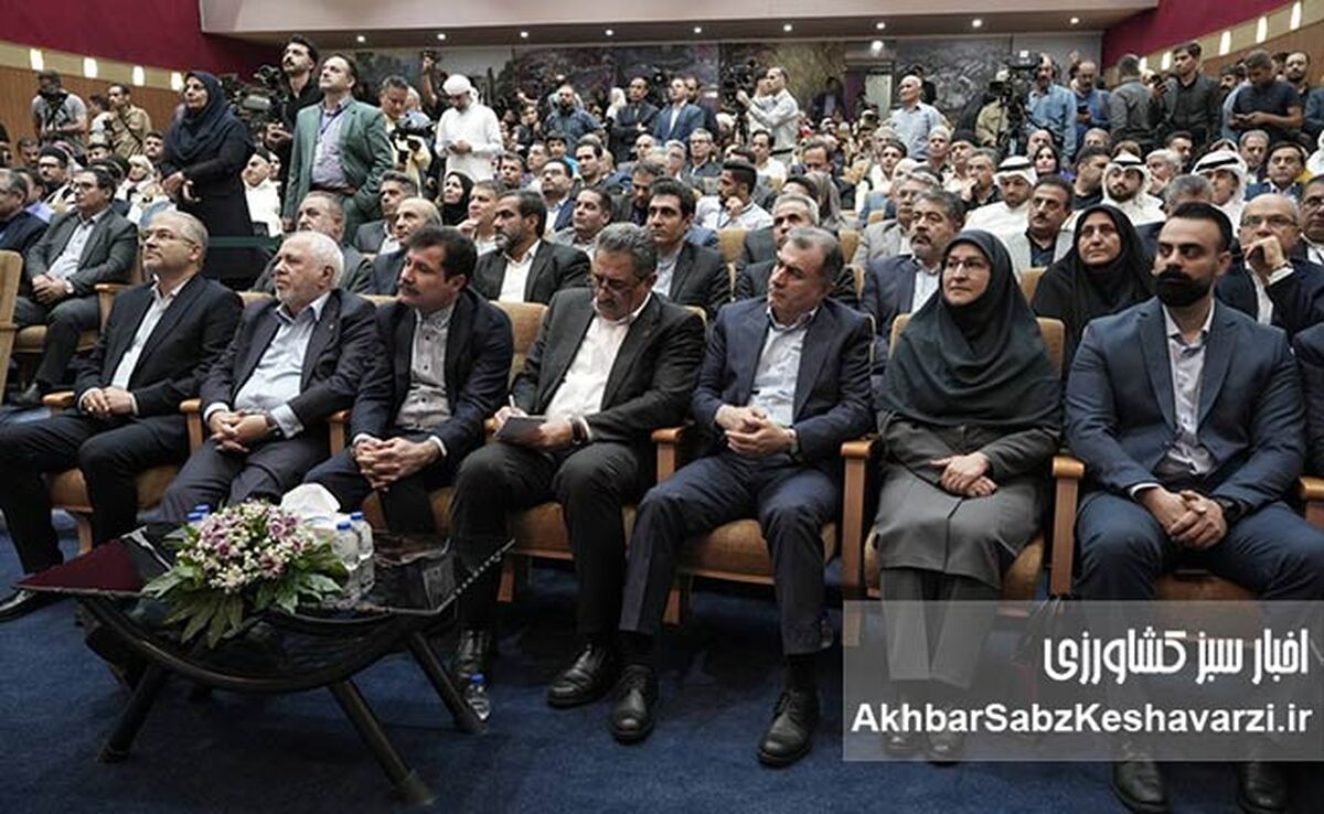 حضور فعال صندوق بیمه کشاورزی در ششمین نمایشگاه توانمندی‌های روستایی و عشایری