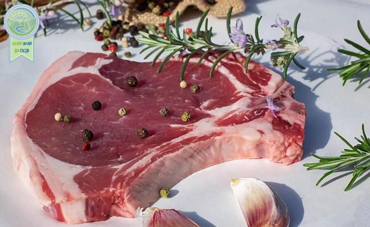 قیمت گوشت گوسفندی و گوساله چند؟


